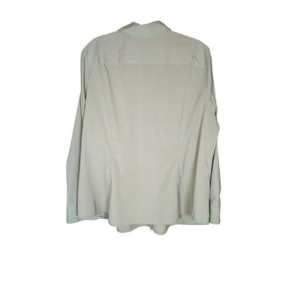 Lane Bryant Size 22/24 Sage Green Button Down Long Sleeve Blouse Top Quick Dry - Picture 2 of 7